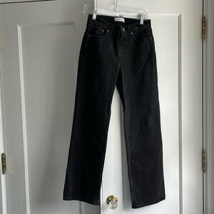 ***New with tags Abercrombie “the baggy- low rise”womens black jeans size 25